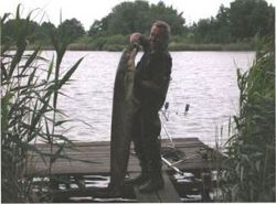 Franz Spacek mit einem Wels